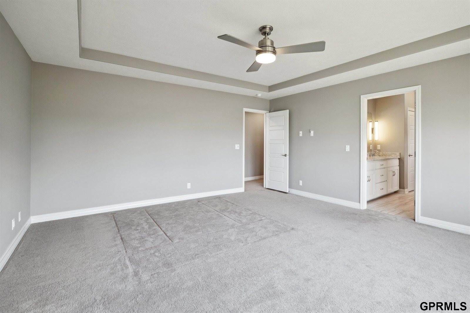 4504 South 198Th Street, Omaha, NE 68135