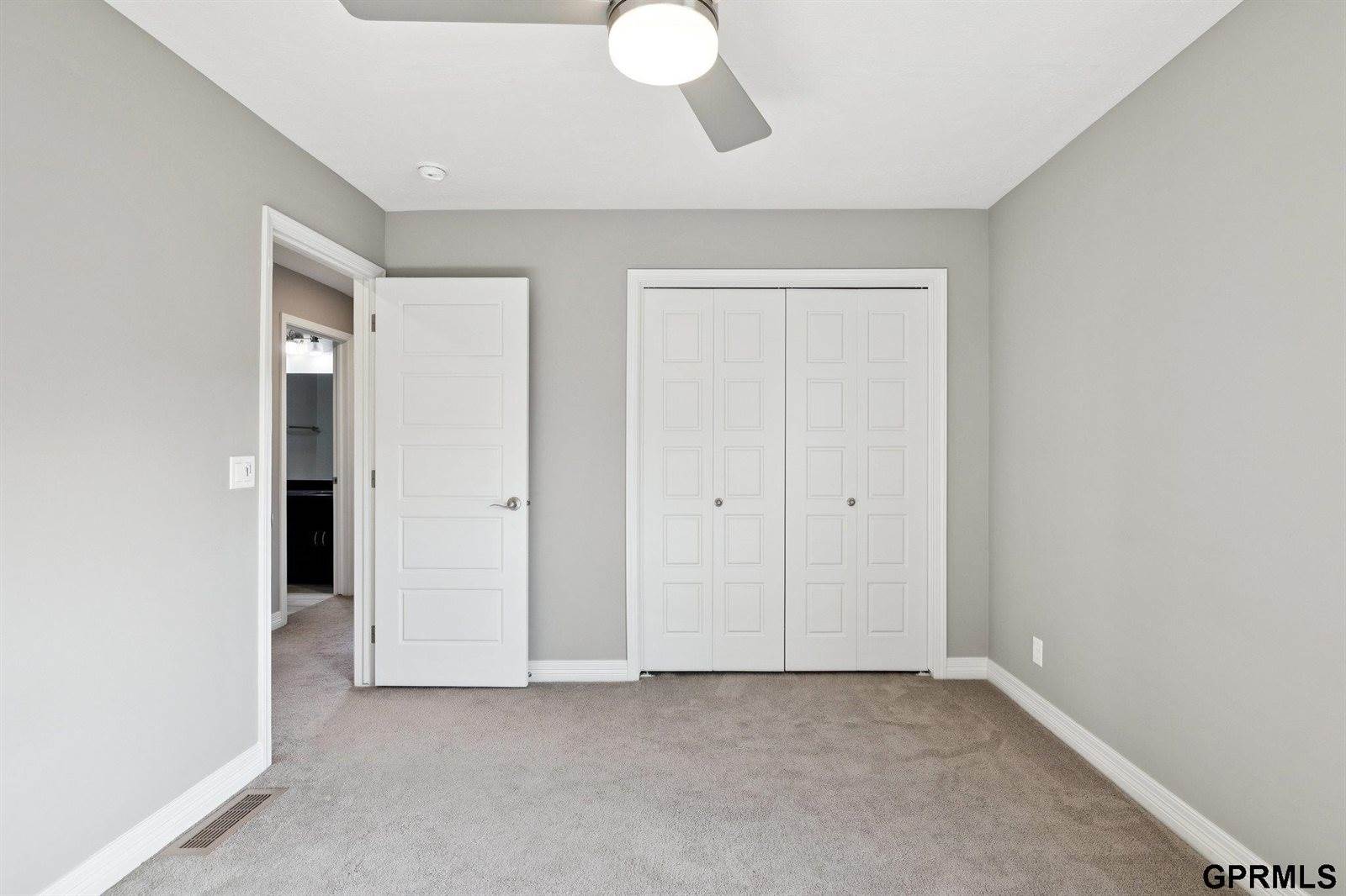 4504 South 198Th Street, Omaha, NE 68135