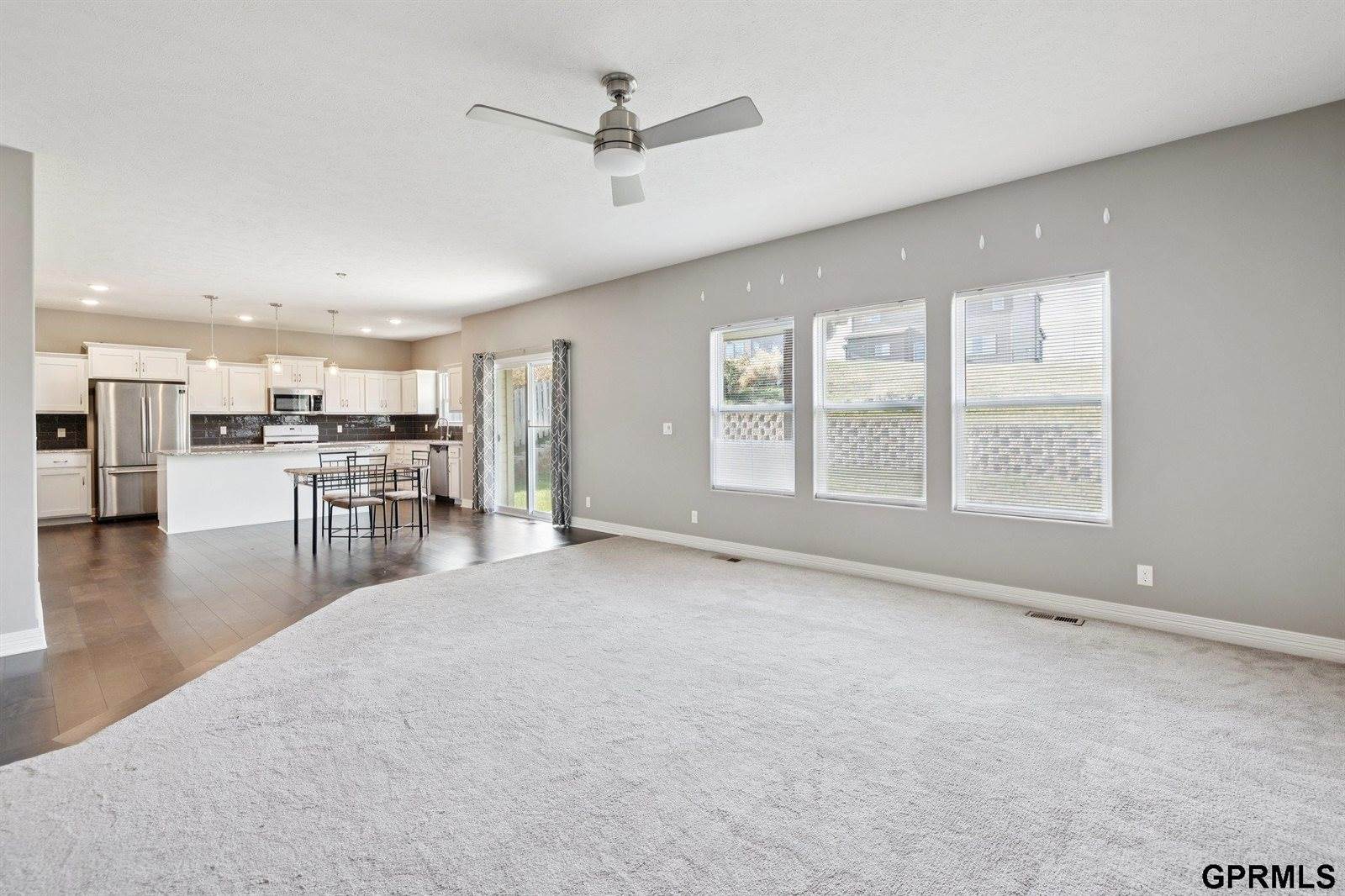 4504 South 198Th Street, Omaha, NE 68135