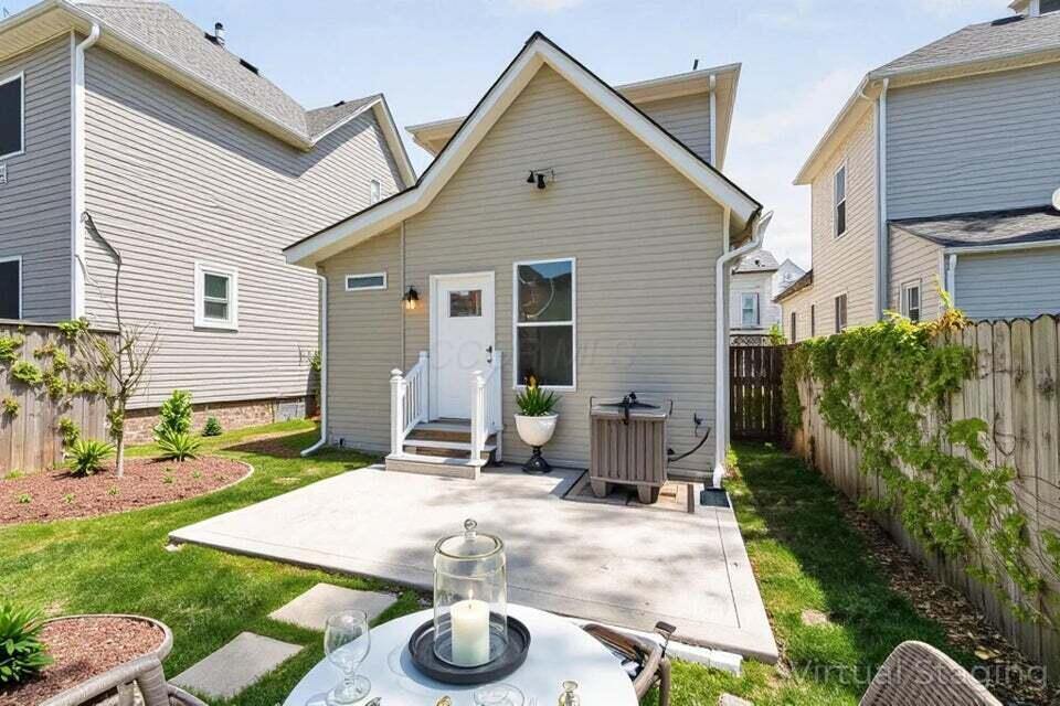 61 Dakota Avenue, Columbus, OH 43222