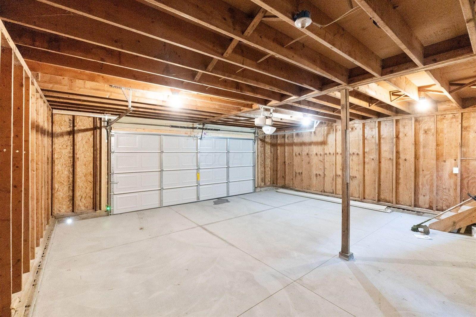 61 Dakota Avenue, Columbus, OH 43222