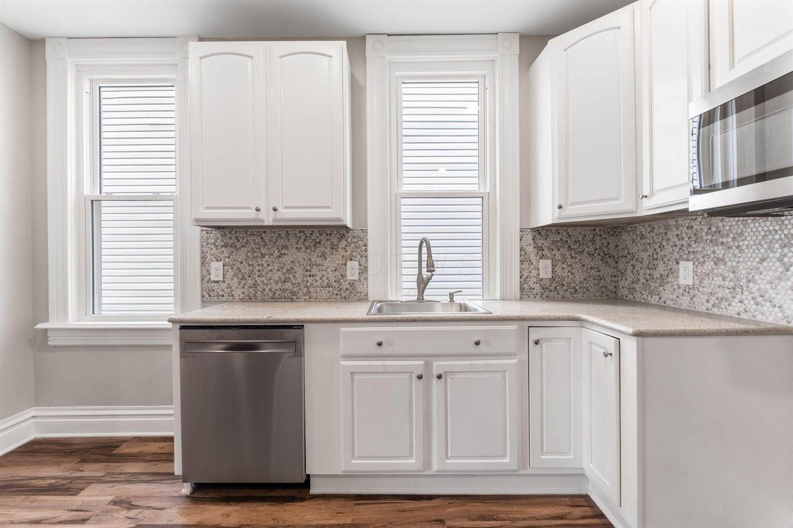 61 Dakota Avenue, Columbus, OH 43222