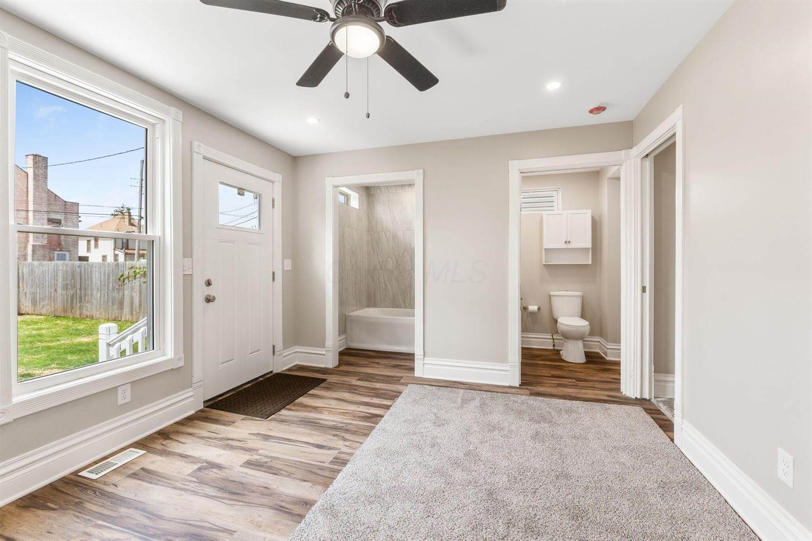 61 Dakota Avenue, Columbus, OH 43222