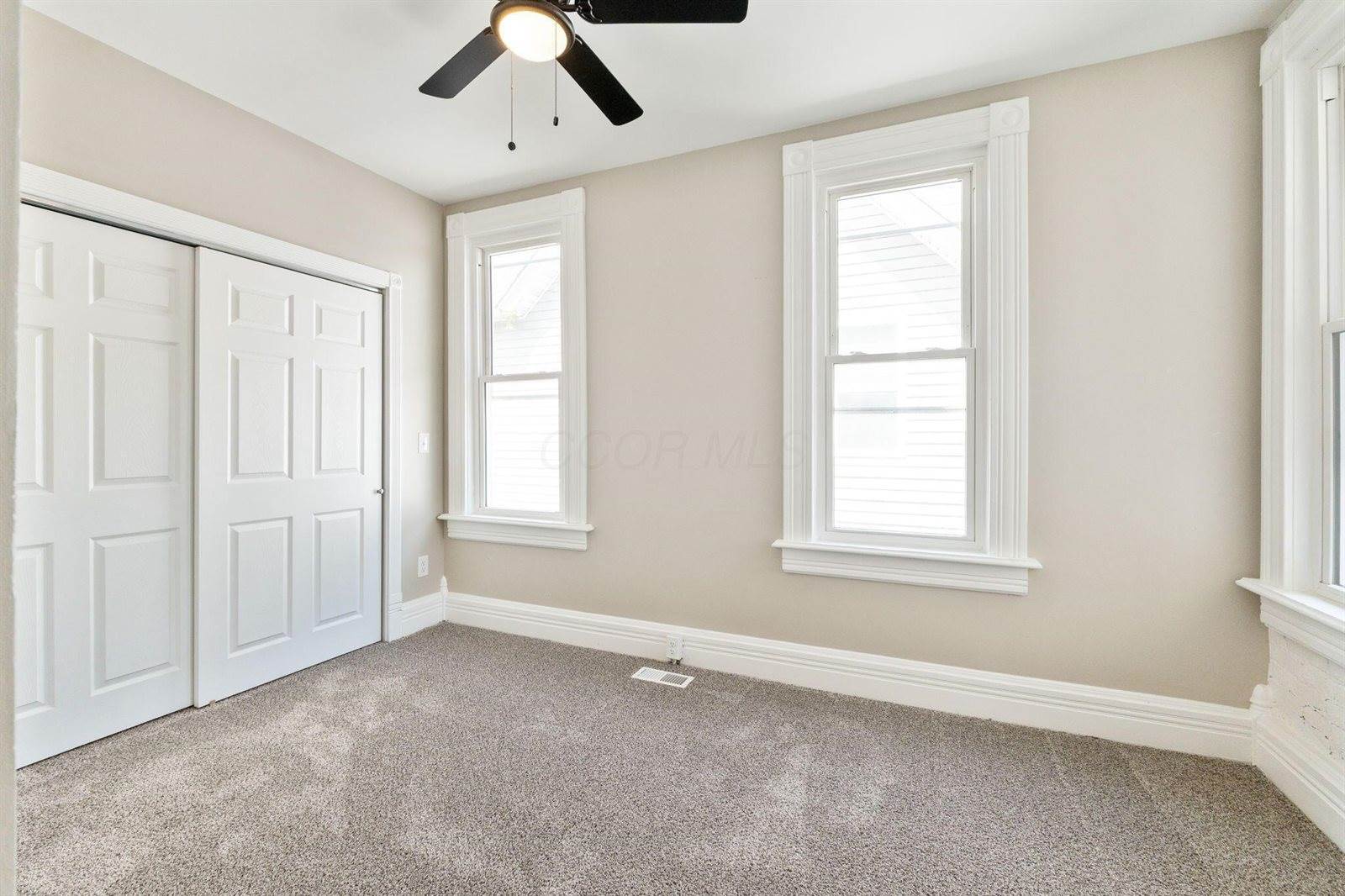 61 Dakota Avenue, Columbus, OH 43222