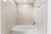 61 Dakota Avenue, Columbus, OH 43222