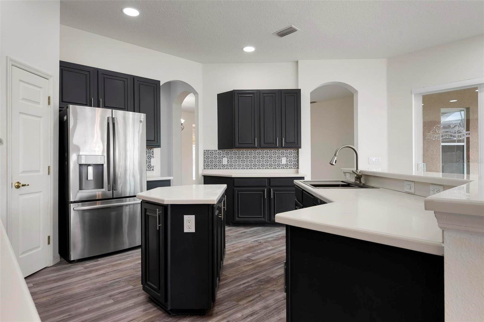 6121 46TH Lane East, Bradenton, FL 34203