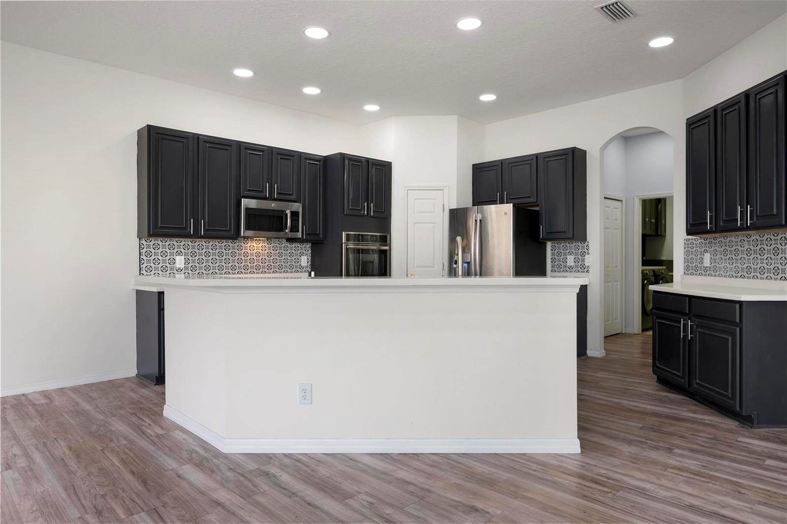 6121 46TH Lane East, Bradenton, FL 34203