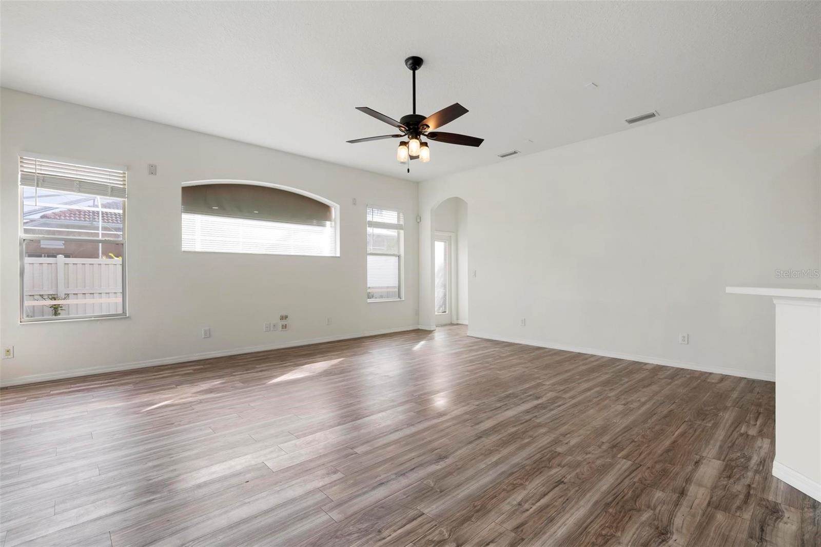 6121 46TH Lane East, Bradenton, FL 34203