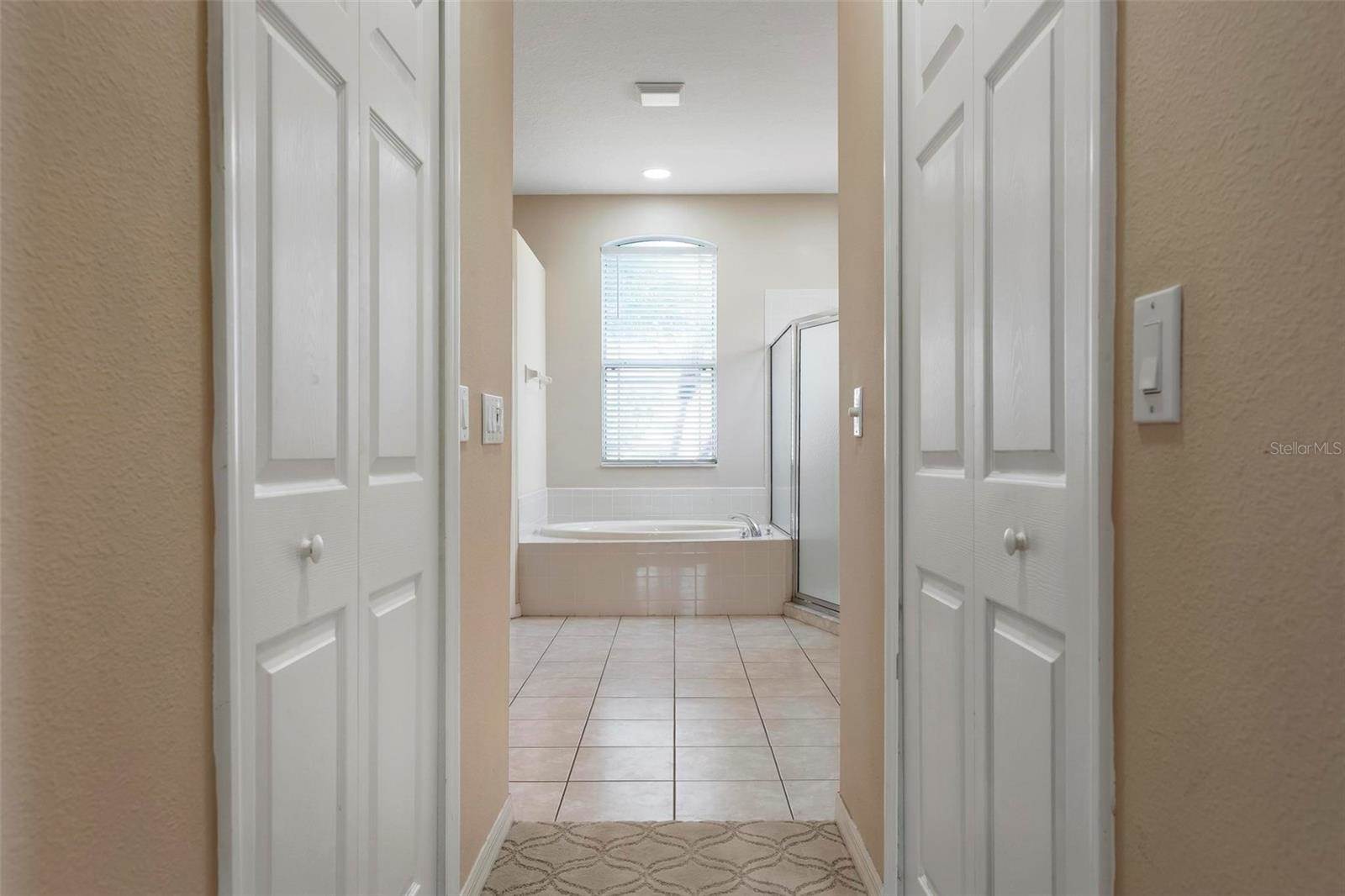 6121 46TH Lane East, Bradenton, FL 34203