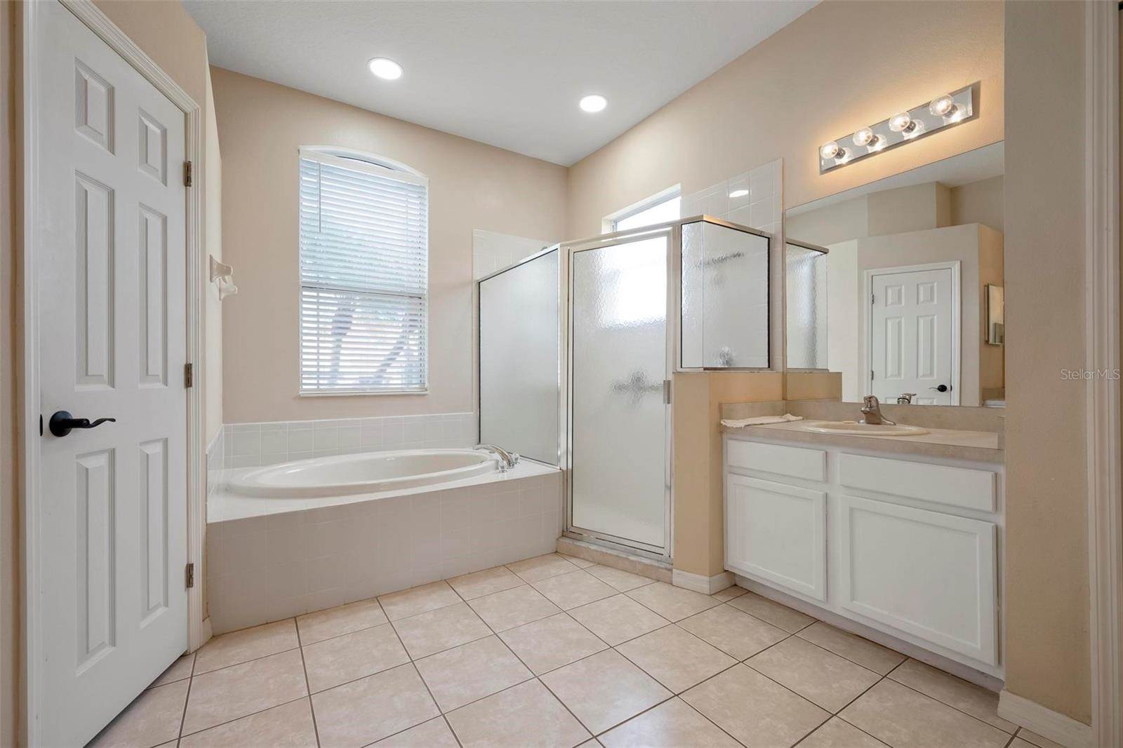 6121 46TH Lane East, Bradenton, FL 34203