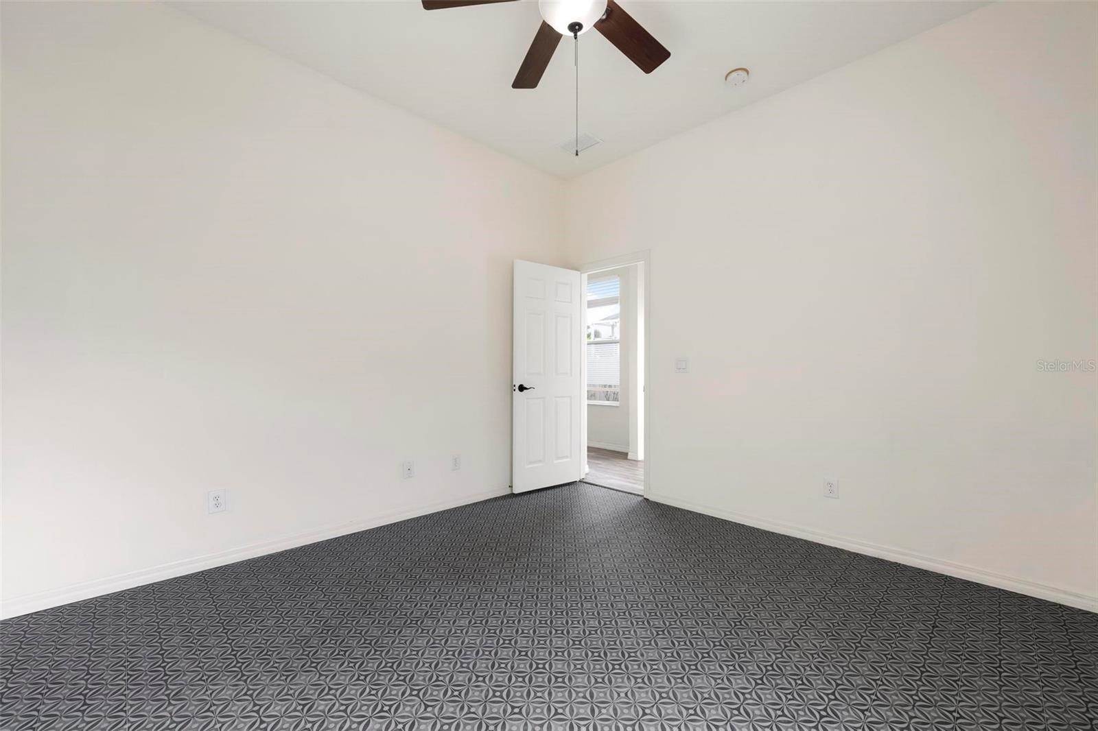 6121 46TH Lane East, Bradenton, FL 34203