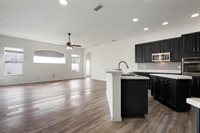 6121 46TH Lane East, Bradenton, FL 34203