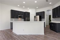 6121 46TH Lane East, Bradenton, FL 34203