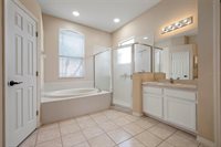 6121 46TH Lane East, Bradenton, FL 34203