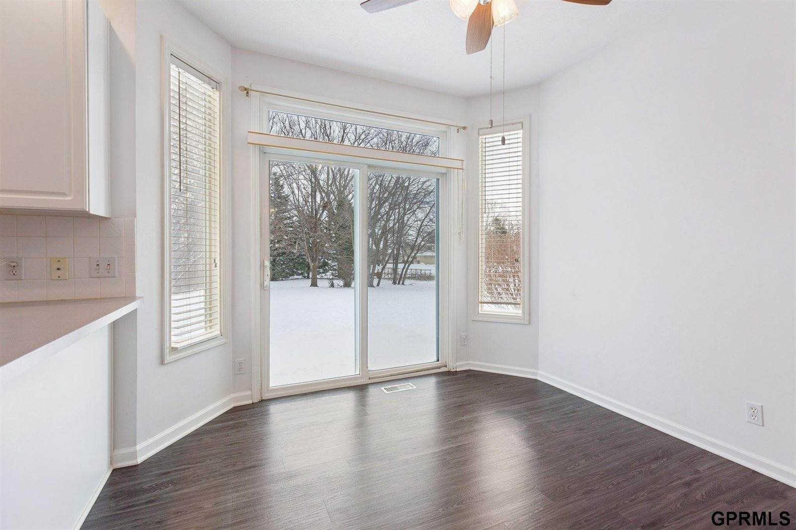 9403 South 25Th Avenue, Bellevue, NE 68147