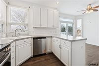 9403 South 25Th Avenue, Bellevue, NE 68147