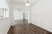 9403 South 25Th Avenue, Bellevue, NE 68147