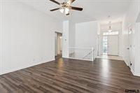 9403 South 25Th Avenue, Bellevue, NE 68147