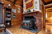 249 Crestview Lane, Berkeley Springs, WV 25411