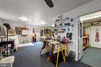 249 Crestview Lane, Berkeley Springs, WV 25411