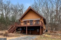 249 Crestview Lane, Berkeley Springs, WV 25411