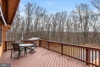 249 Crestview Lane, Berkeley Springs, WV 25411