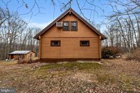 249 Crestview Lane, Berkeley Springs, WV 25411