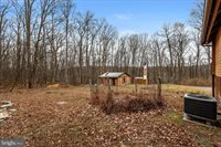 249 Crestview Lane, Berkeley Springs, WV 25411