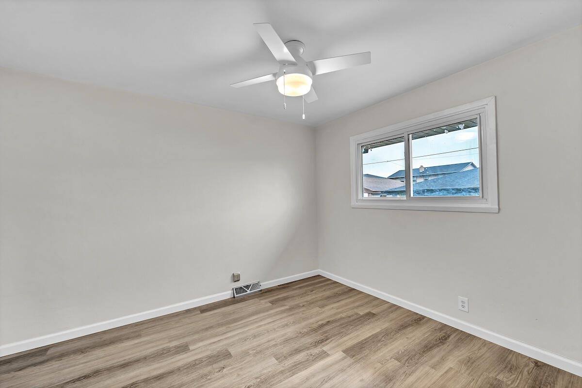 6655 West Brentwood Ave, Milwaukee, WI 53223