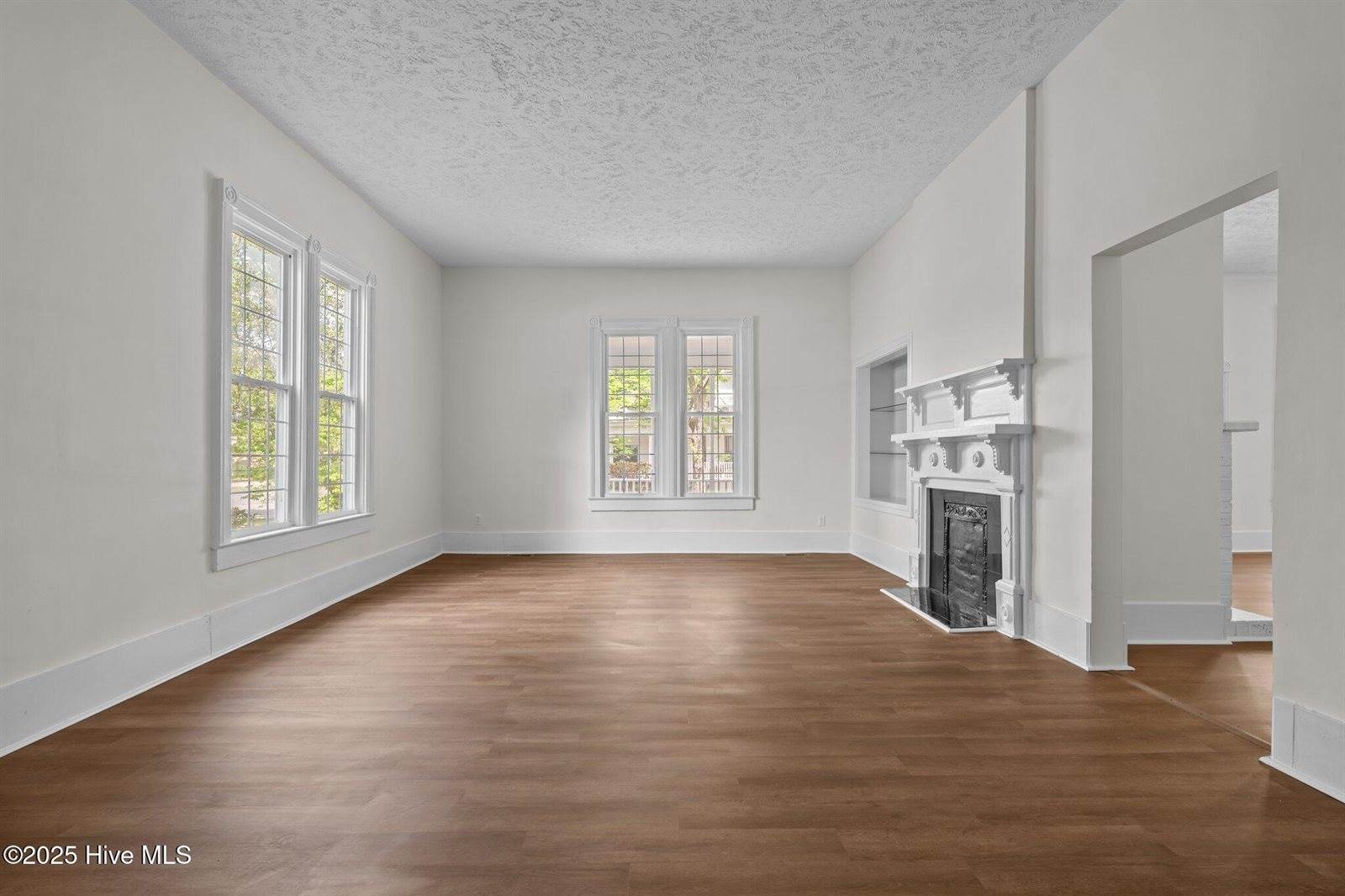 301 West Central Street, Robeson County, NC 28364