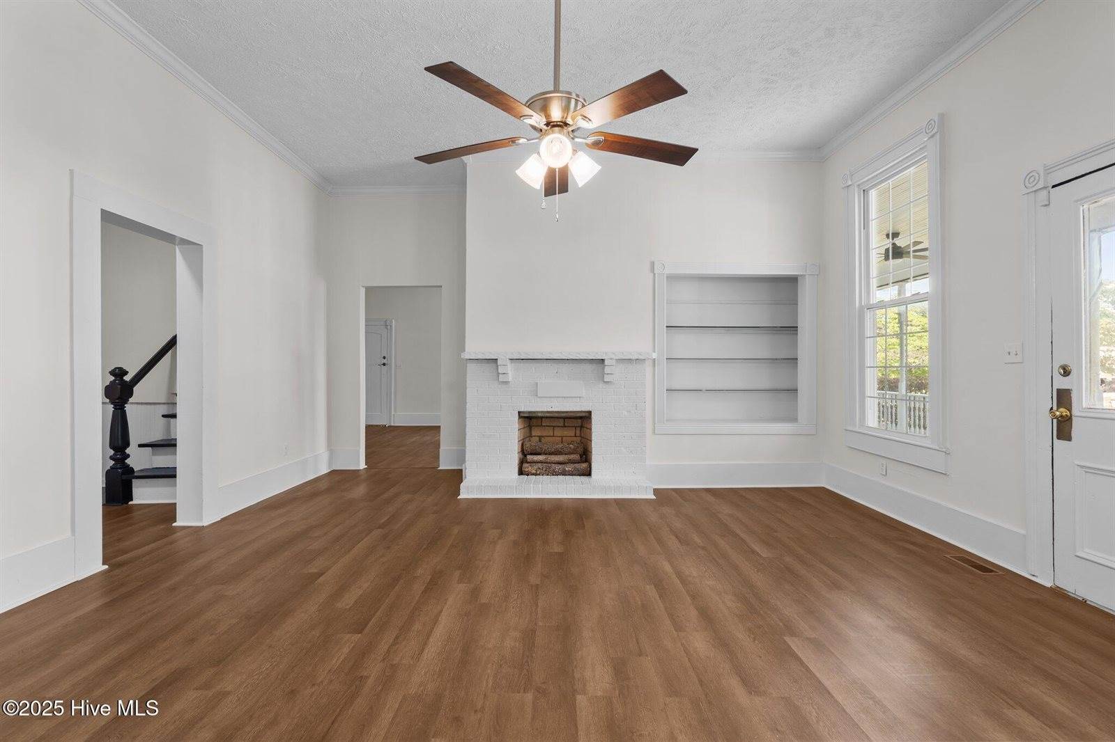 301 West Central Street, Robeson County, NC 28364