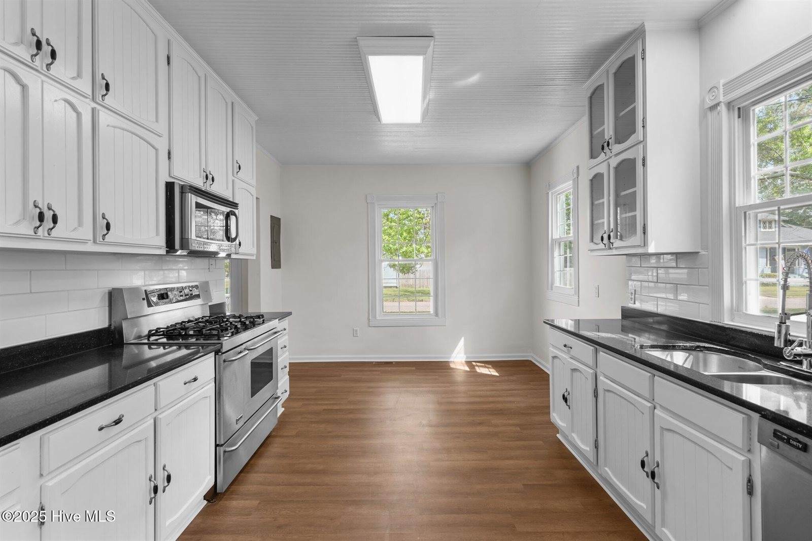 301 West Central Street, Robeson County, NC 28364