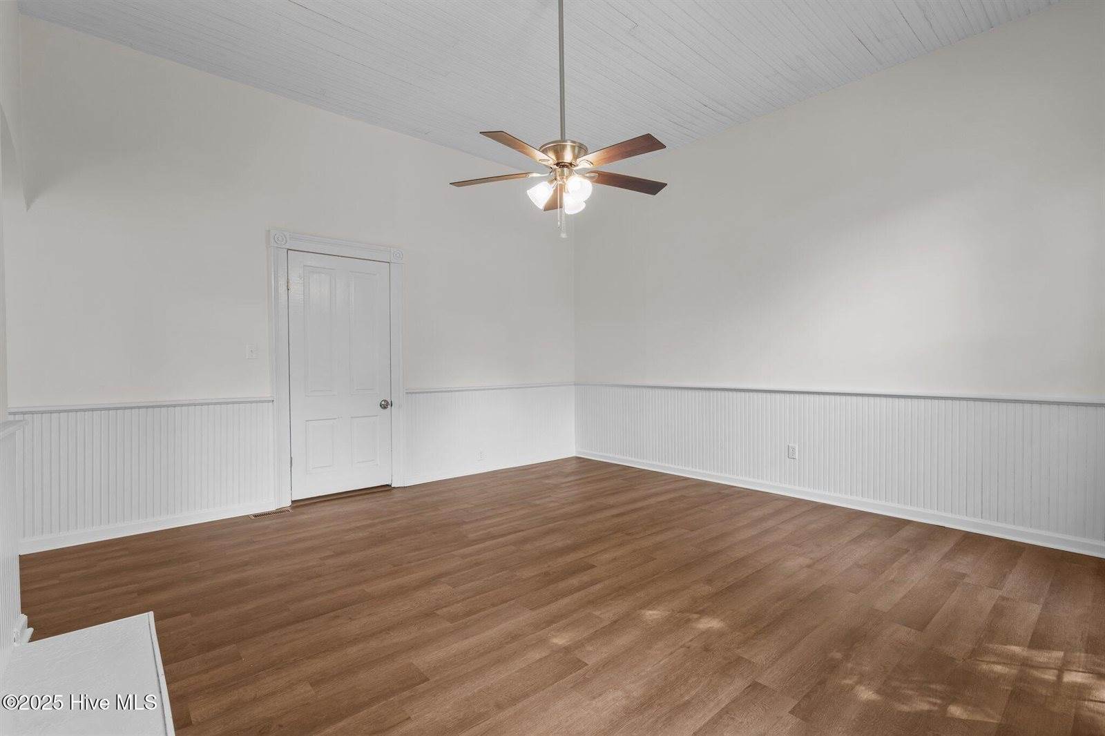 301 West Central Street, Robeson County, NC 28364