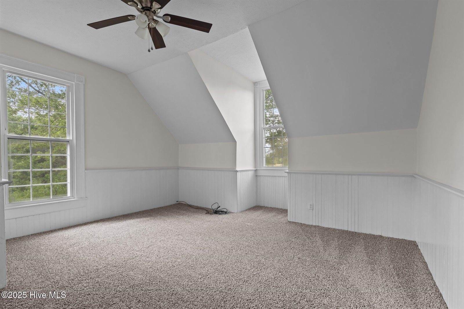 301 West Central Street, Robeson County, NC 28364