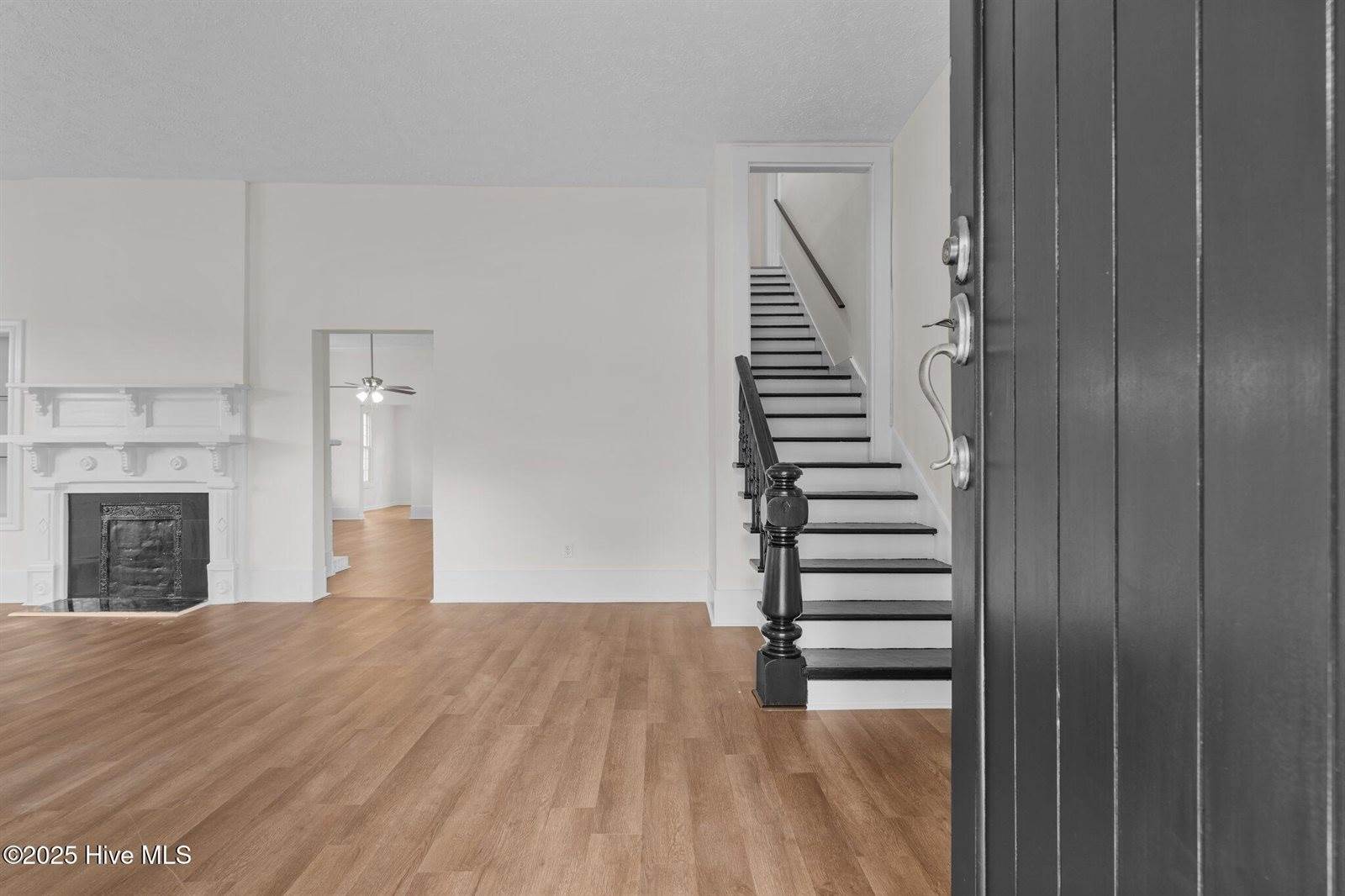 301 West Central Street, Robeson County, NC 28364