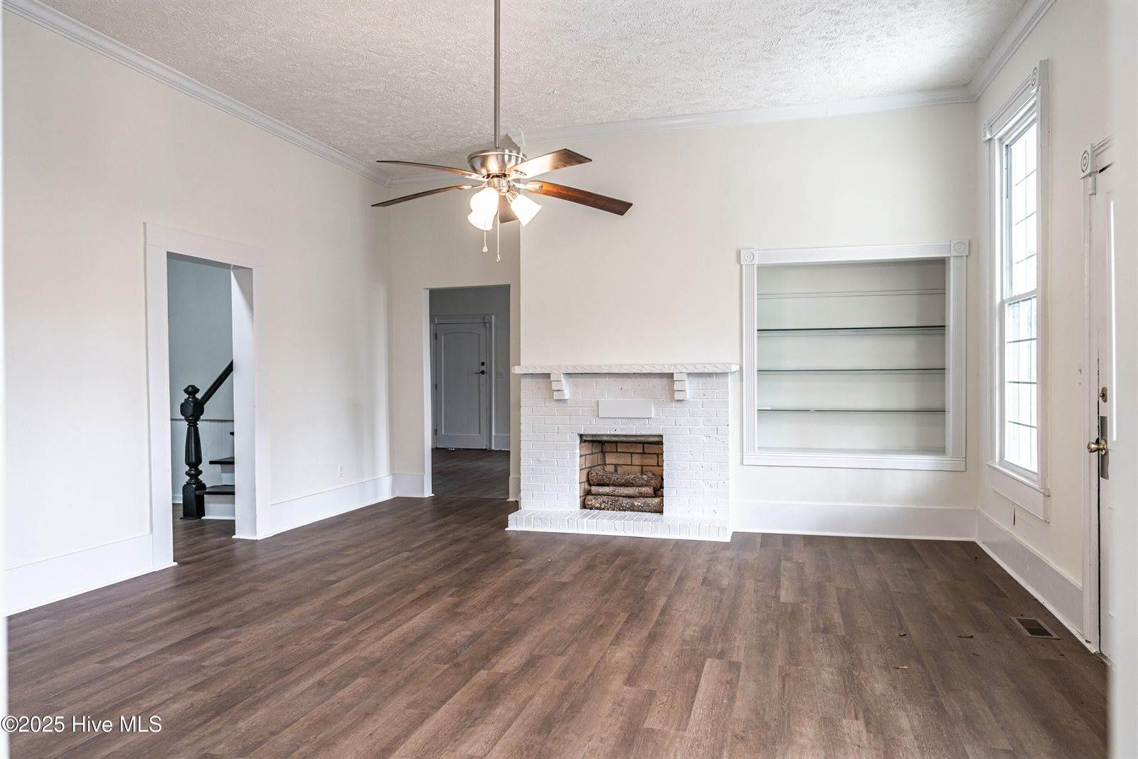 301 West Central Street, Maxton, NC 28364