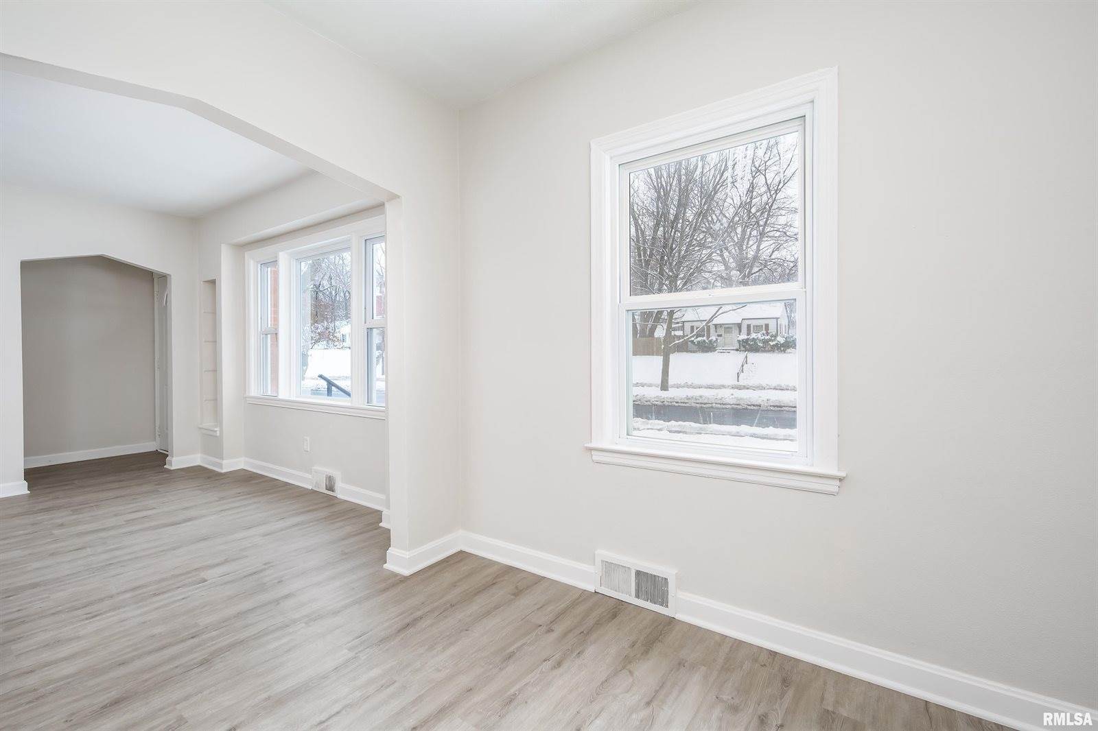 1310 Kirkwood Boulevard, Davenport, IA 52803