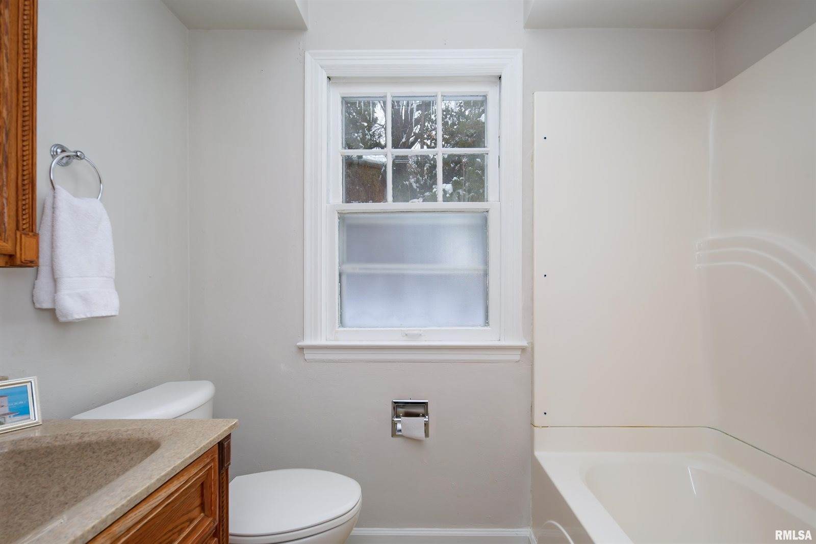 1310 Kirkwood Boulevard, Davenport, IA 52803