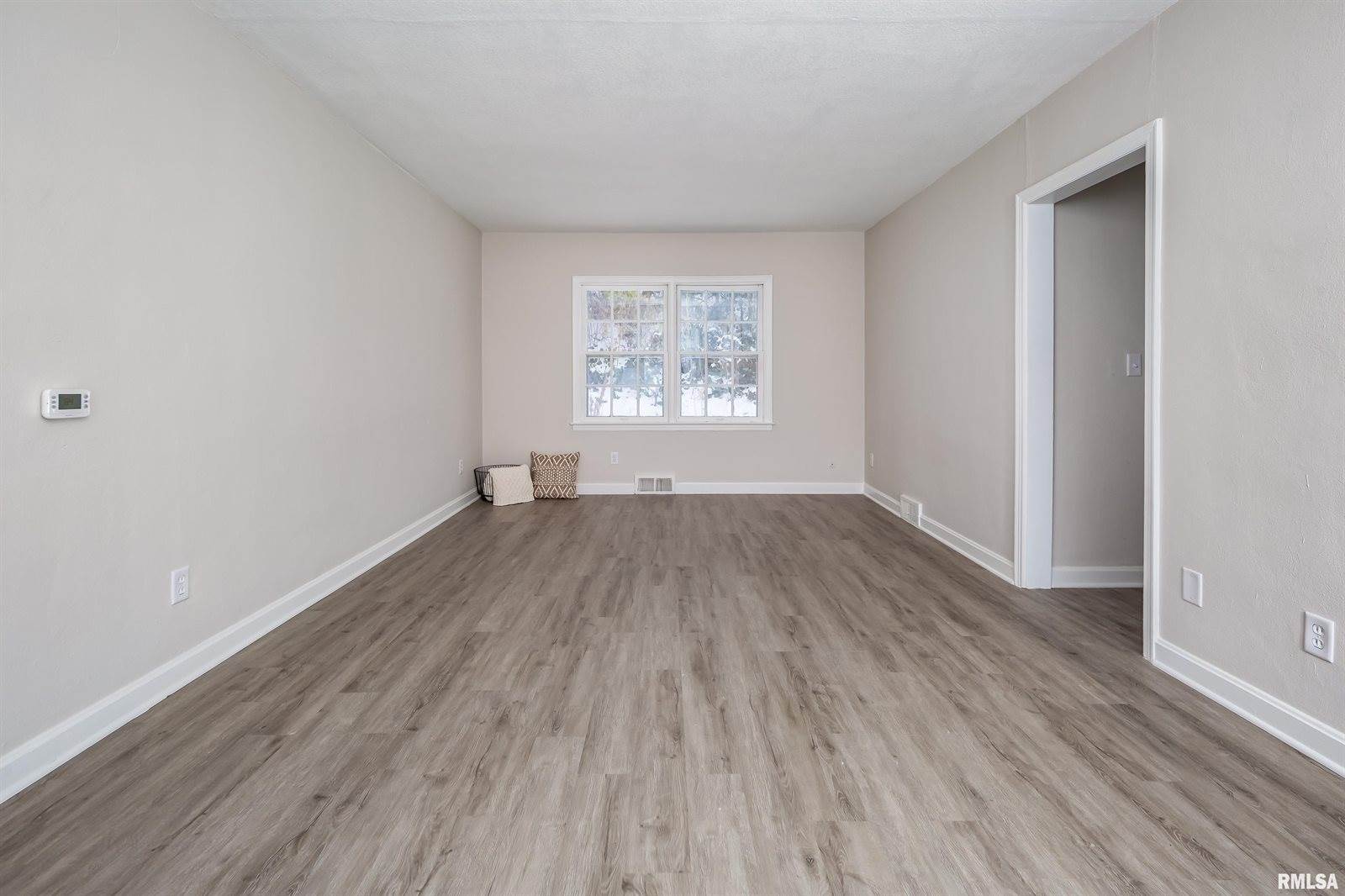 1310 Kirkwood Boulevard, Davenport, IA 52803