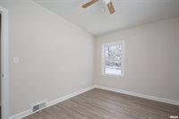 1310 Kirkwood Boulevard, Davenport, IA 52803