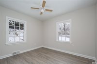 1310 Kirkwood Boulevard, Davenport, IA 52803