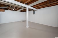 1310 Kirkwood Boulevard, Davenport, IA 52803