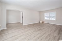 1310 Kirkwood Boulevard, Davenport, IA 52803