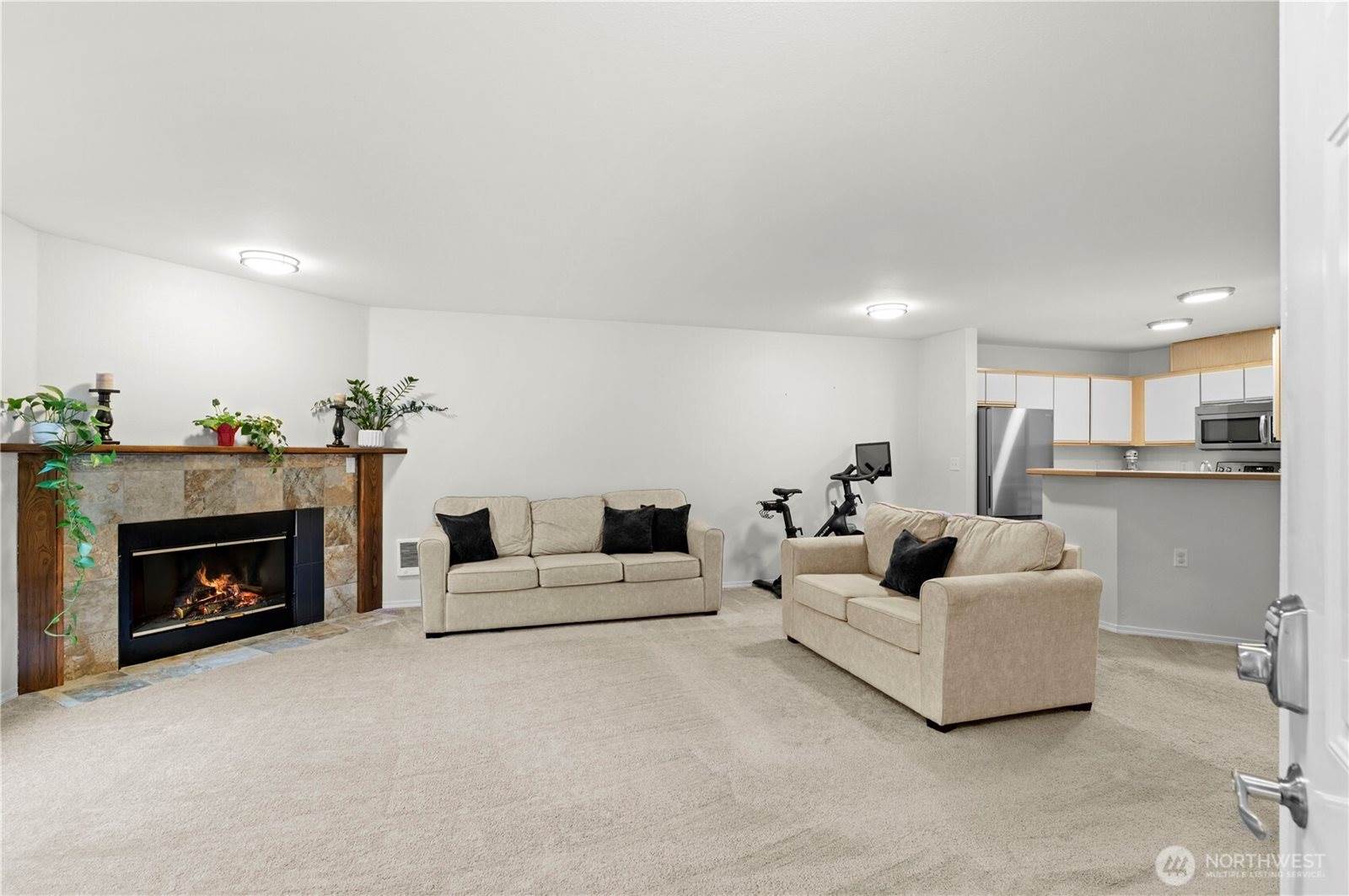 9210 Market Place, Lake Stevens, WA 98258