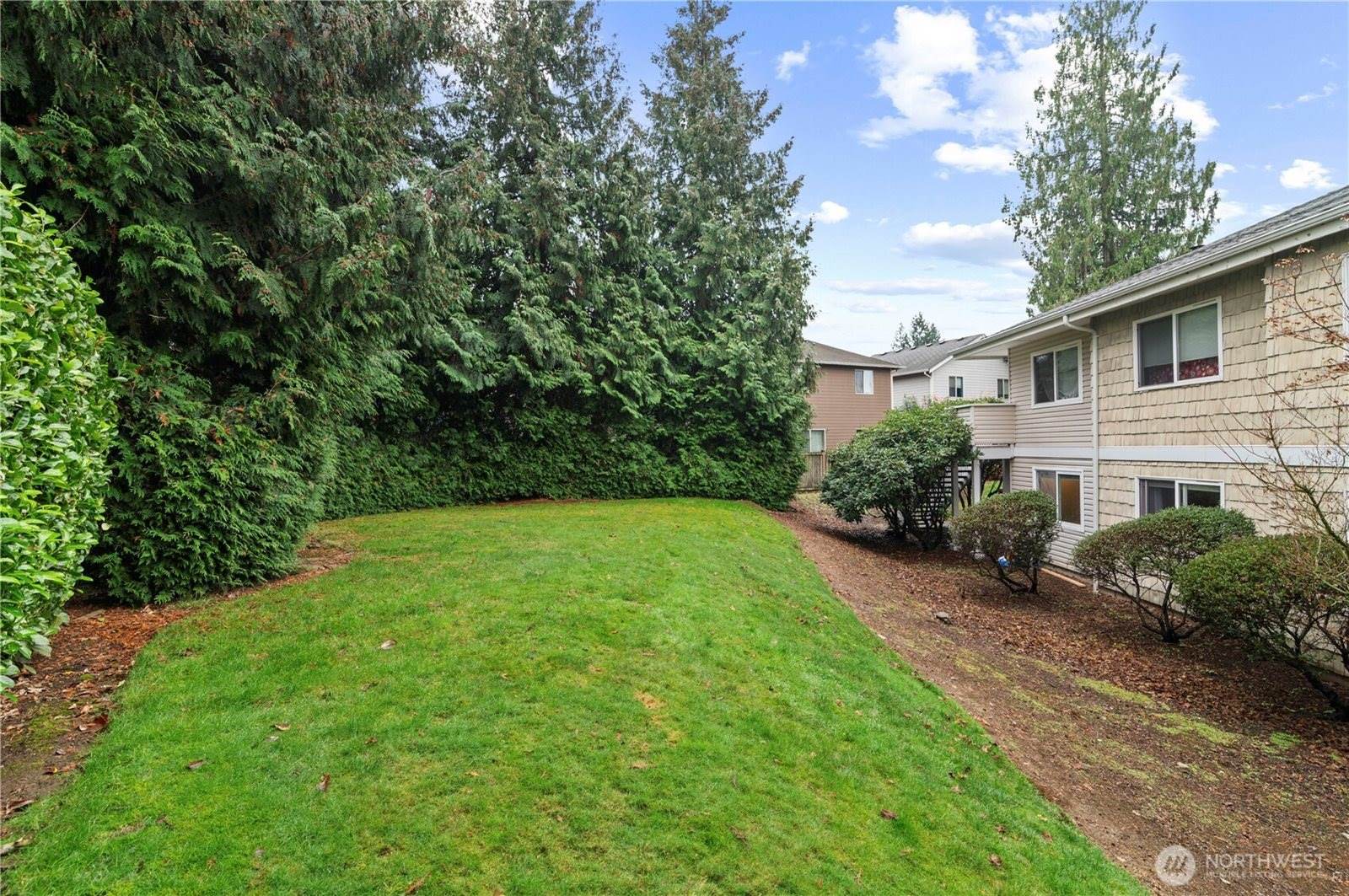 9210 Market Place, Lake Stevens, WA 98258