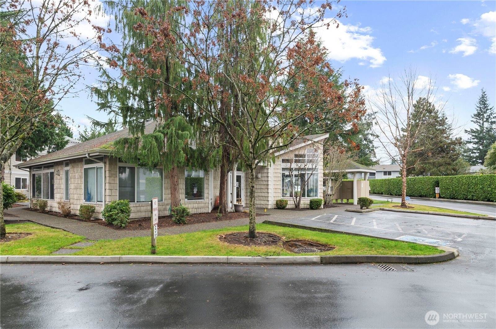 9210 Market Place, Lake Stevens, WA 98258