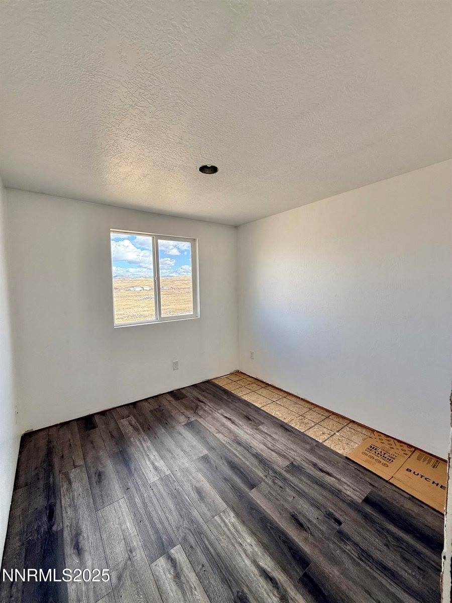 51 Horseshoe Circle, Crescent Valley, NV 89821