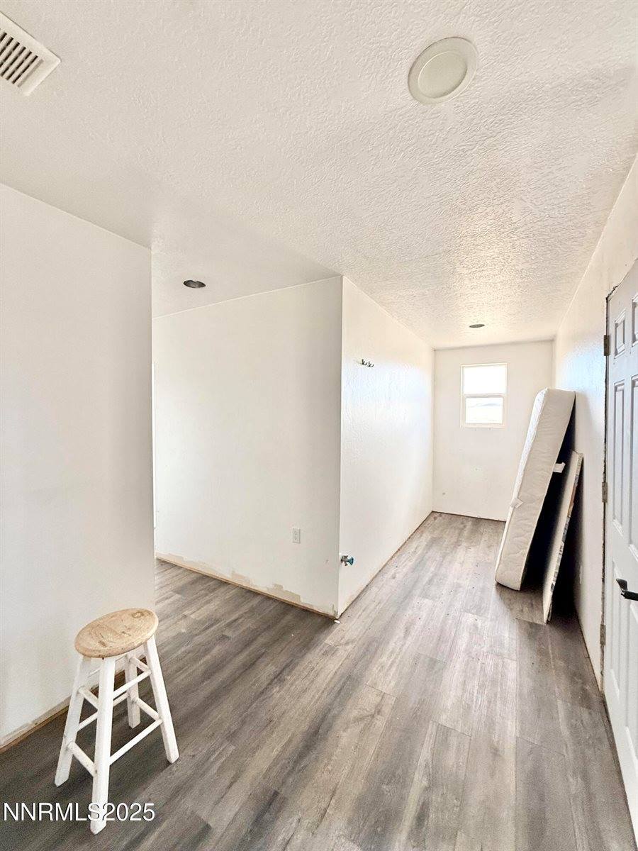 51 Horseshoe Circle, Crescent Valley, NV 89821