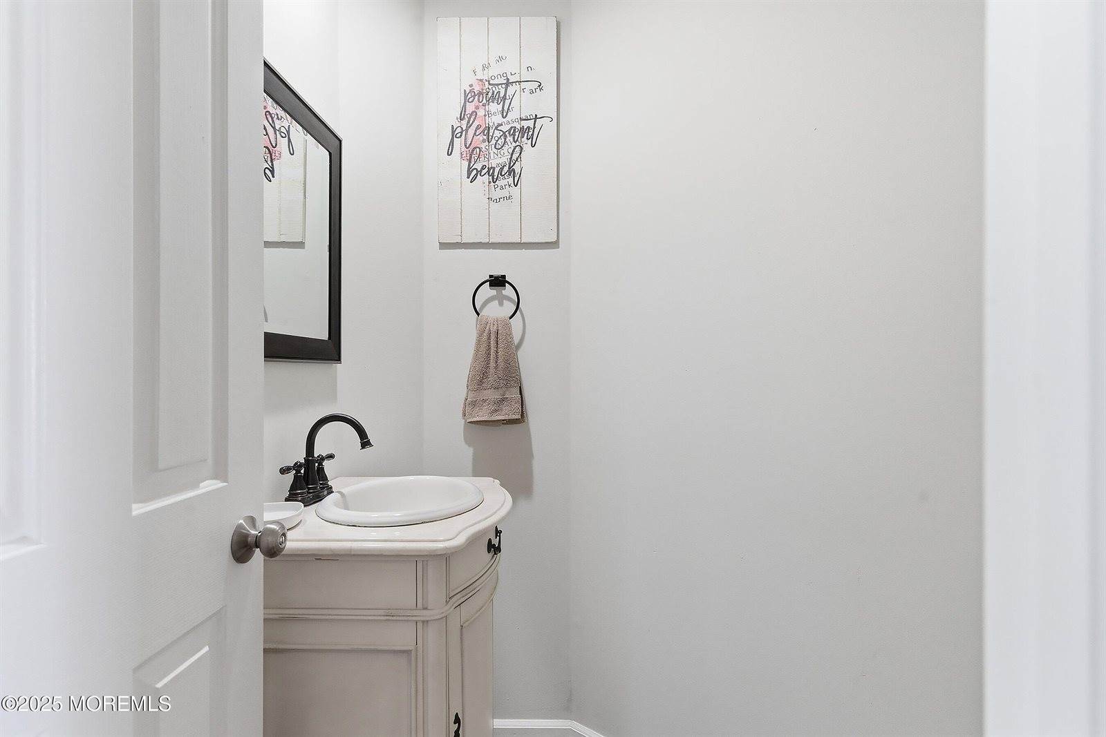 606 Bay Avenue, Point Pleasant Beach, NJ 08742