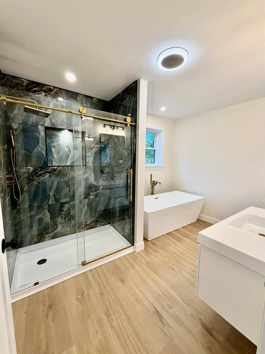 308 Clark Road, Hermon, ME 04401